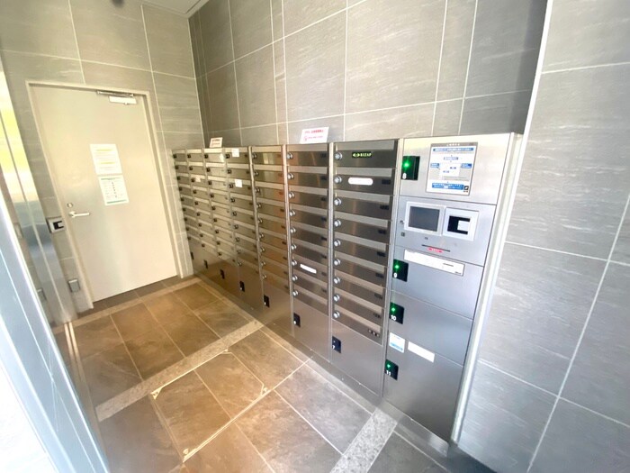 物件外観写真6　(建物設備)