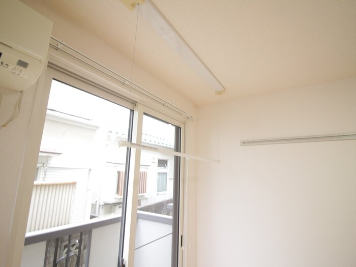 物件内観写真18　(室内からの展望)