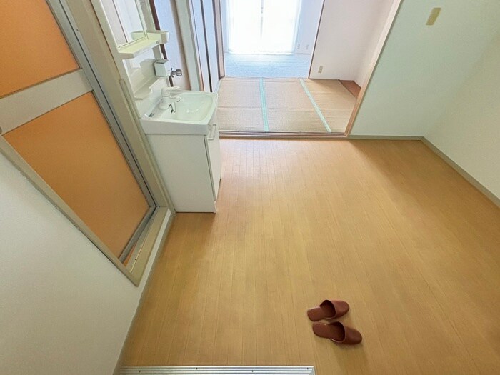 物件内観写真17　(廊下)