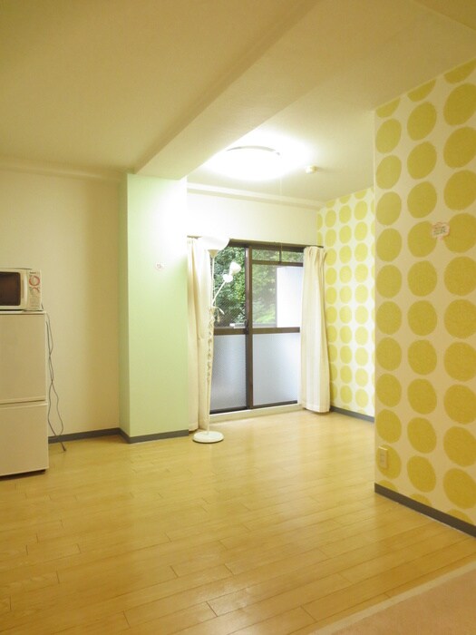 物件内観写真10　(居室)