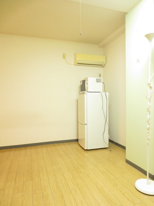 物件内観写真12　(居室)