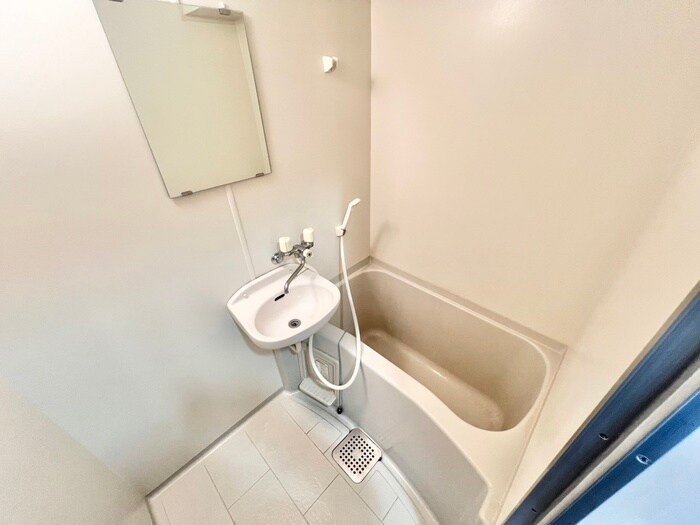 物件内観写真11　(バス／シャワールーム等)