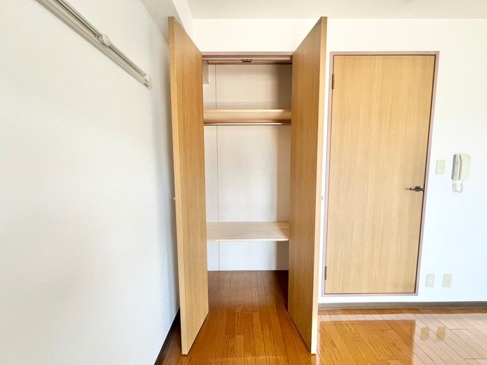 物件内観写真13　(収納)