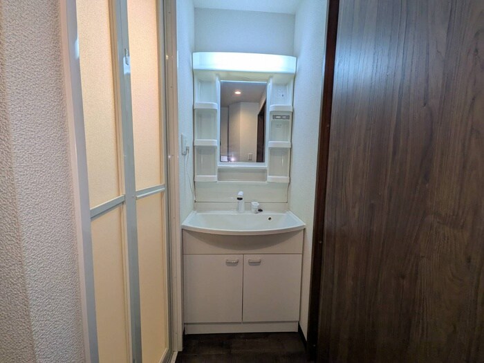 物件内観写真17　(洗面)