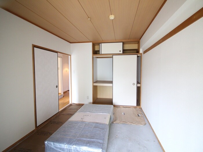 物件内観写真6　(居室)