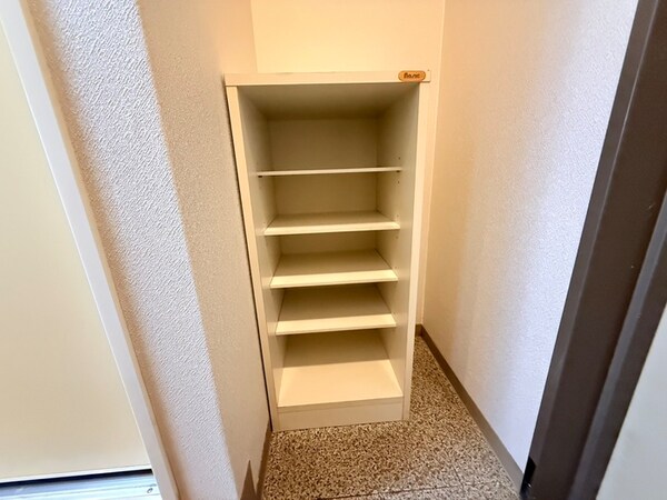 靴箱