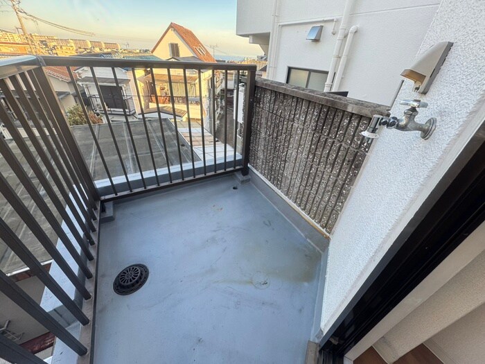 物件内観写真12　(洗濯機置場)