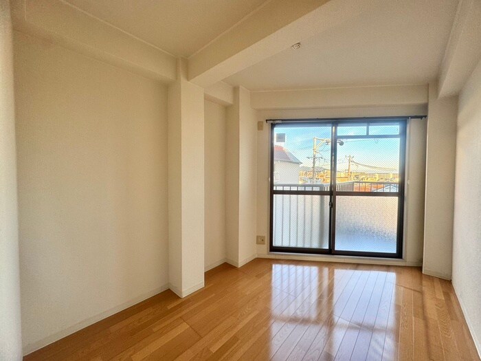 物件内観写真15　(居室)