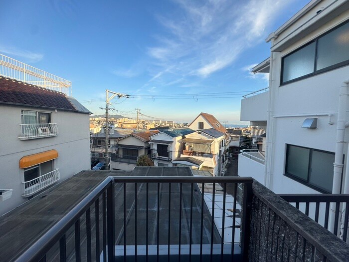 物件内観写真19　(室内からの展望)