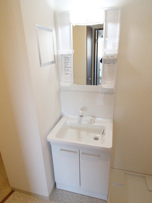 物件内観写真12　(洗面)