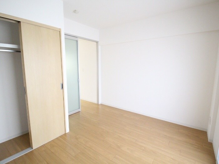 物件内観写真13　(居室)