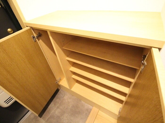 物件内観写真17　(靴箱)