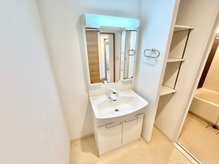 物件内観写真14　(洗面)