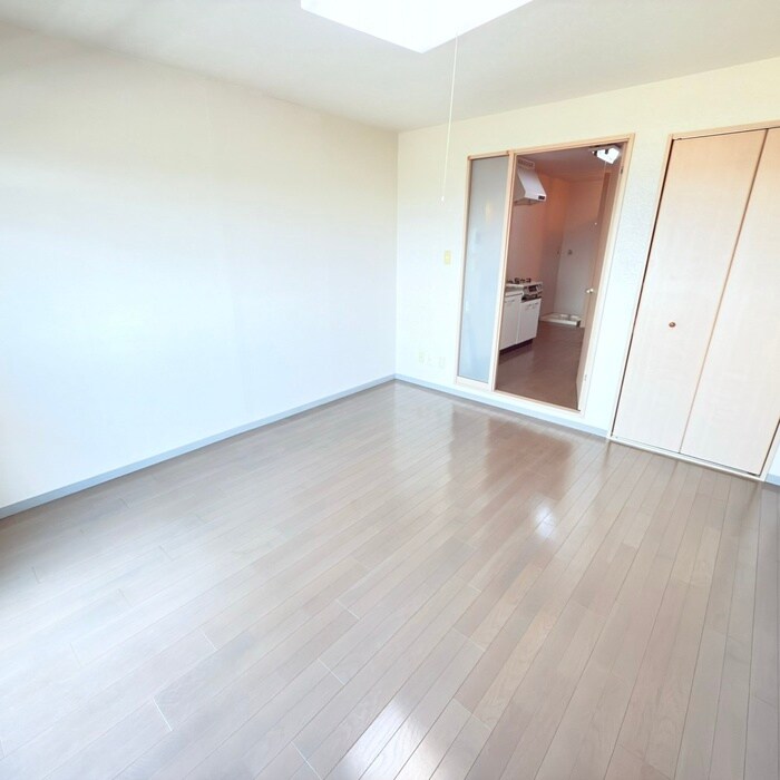 物件内観写真10　(内観写真)