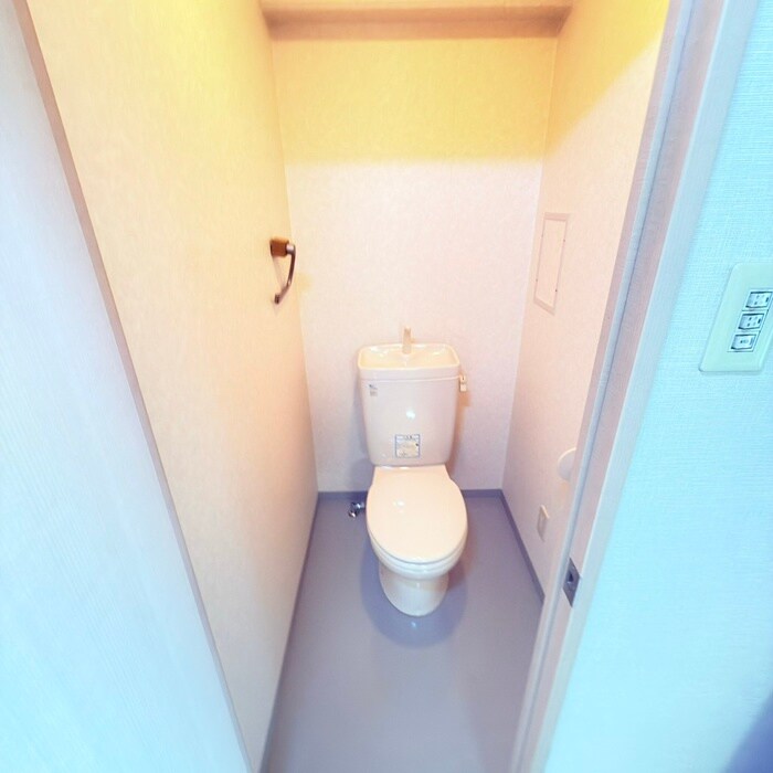 物件内観写真14　(トイレ)