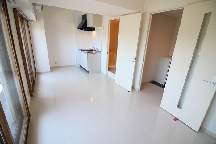 物件内観写真7　(居室)