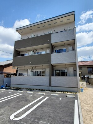 カメラート高見外観写真