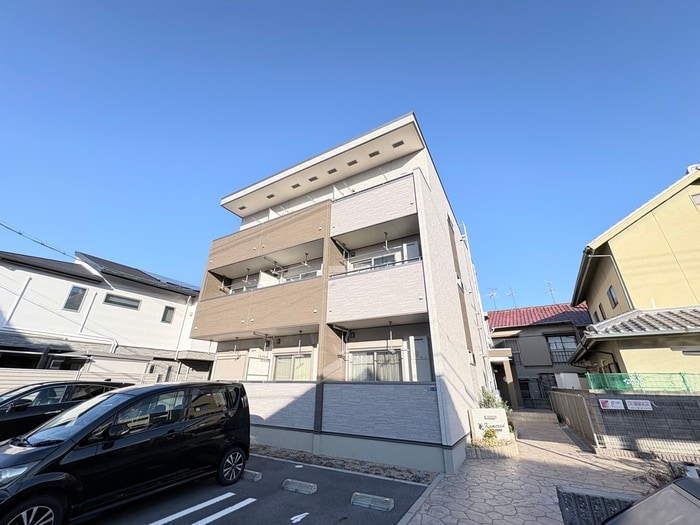 物件外観写真1　(外観写真)