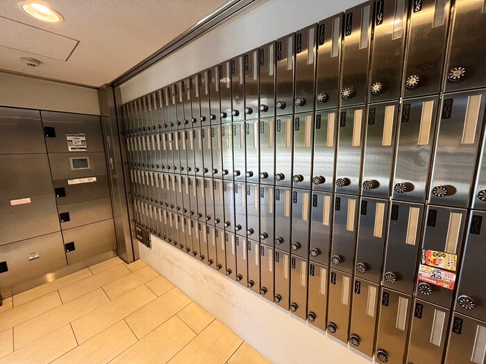 物件外観写真6　(建物設備)