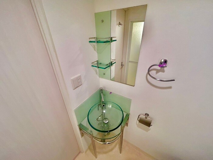 物件内観写真12　(洗面)