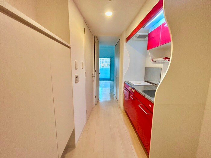 物件内観写真14　(廊下)