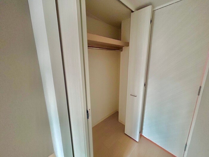 物件内観写真18　(収納)