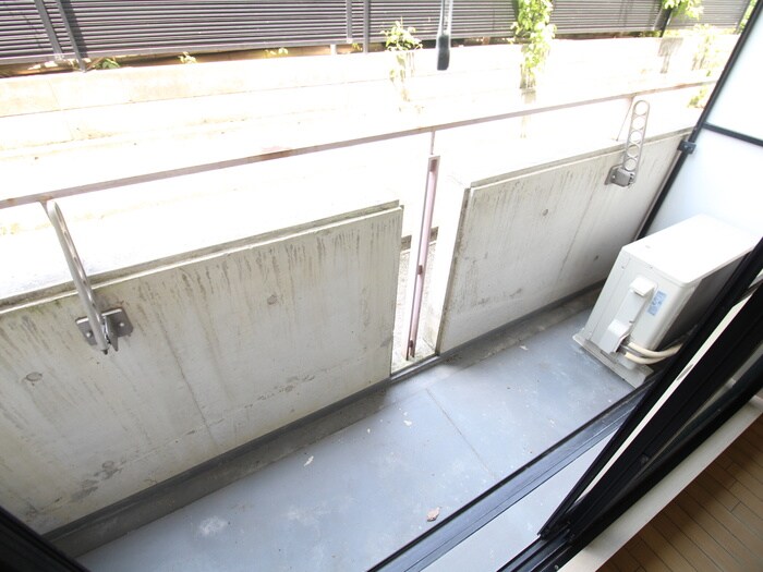 物件内観写真16　(ベランダ・バルコニー)