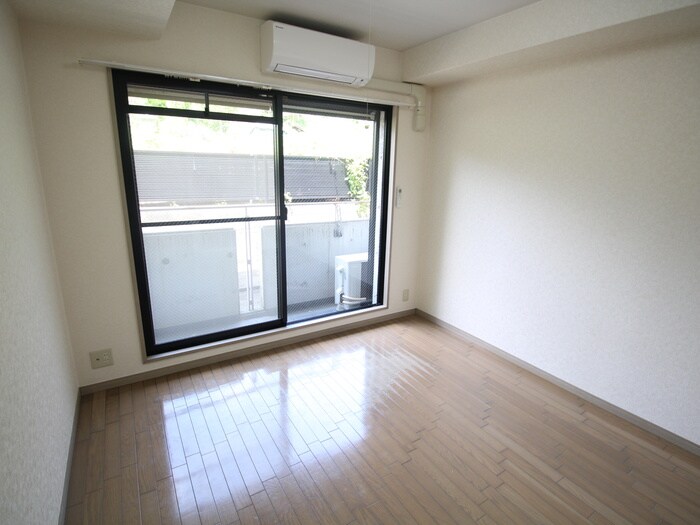 物件内観写真19　(居室)