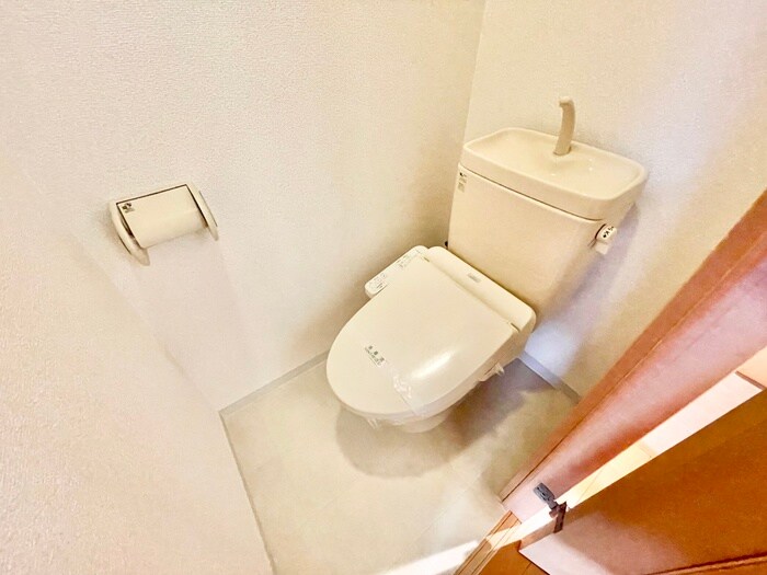 物件内観写真10　(トイレ)