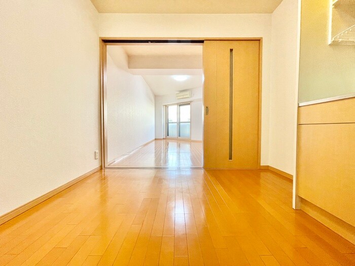 物件内観写真13　(居室)