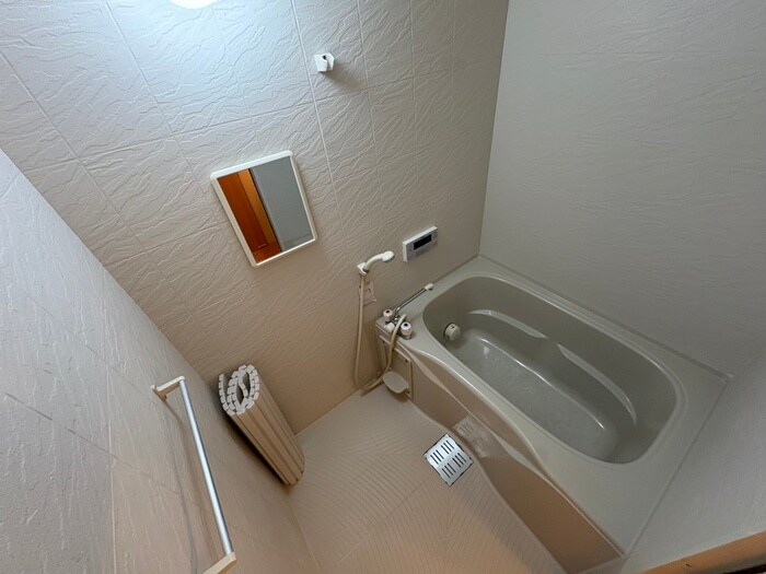 物件内観写真12　(バス／シャワールーム等)