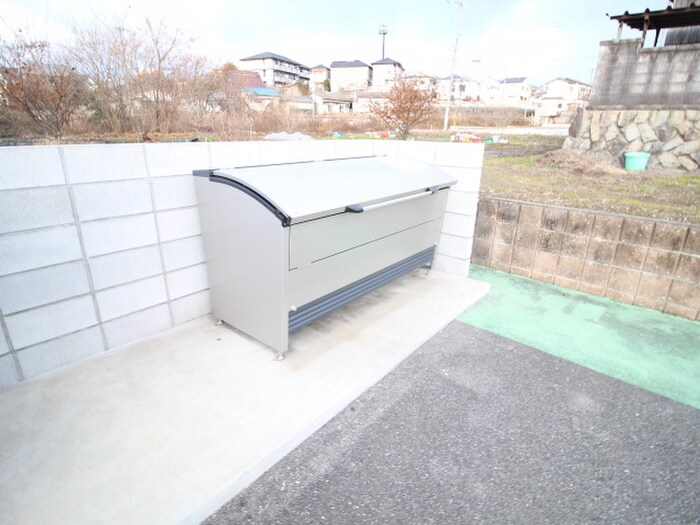 物件外観写真6　(建物設備)