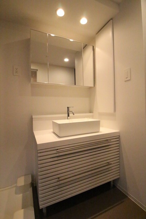 物件内観写真11　(洗面)