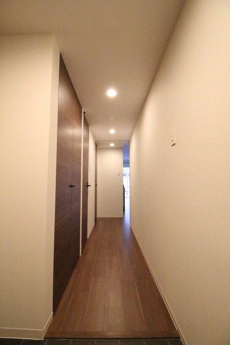 物件内観写真19　(廊下)