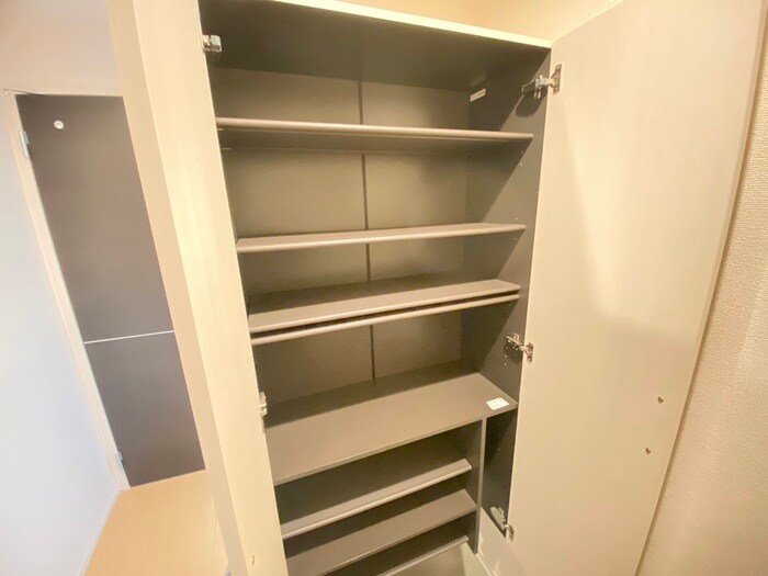 物件内観写真19　(靴箱)