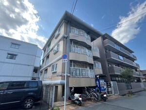 ア－ベイン緑地公園外観写真
