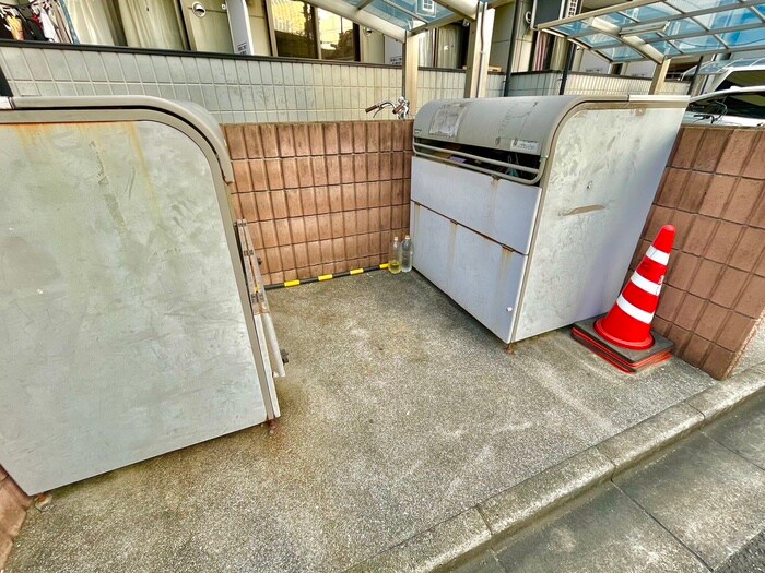 物件外観写真6　(建物設備)