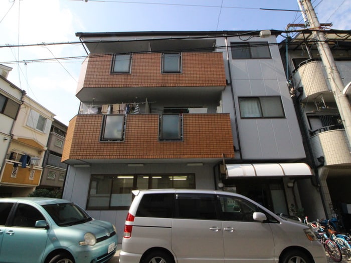 メゾンルイの外観写真