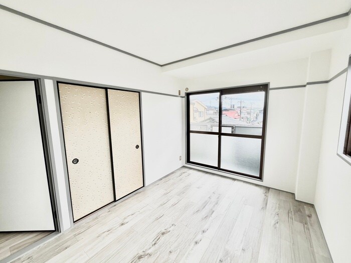 物件内観写真13　(居室)