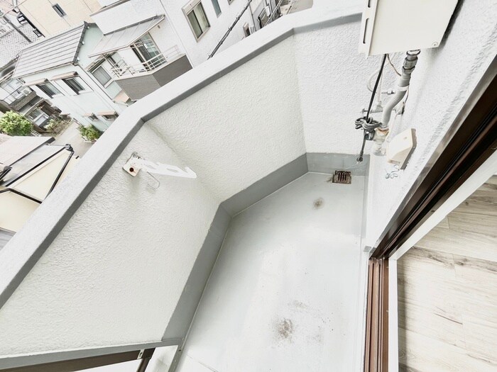 物件内観写真18　(洗濯機置場)