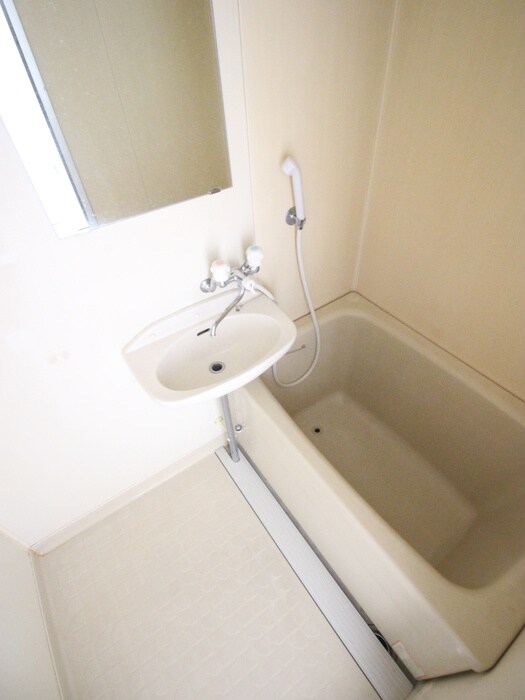 物件内観写真9　(洗面)