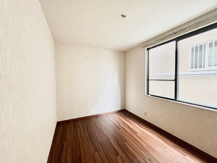 物件内観写真12　(居室)