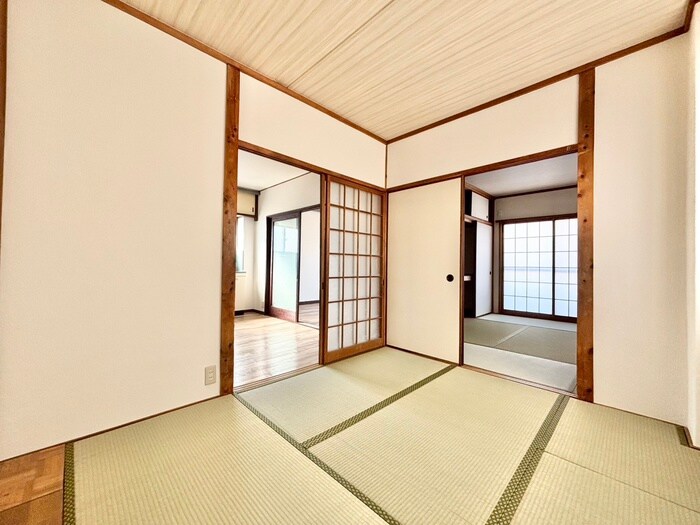 物件内観写真10　(居室)