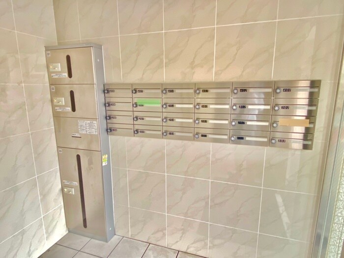 物件外観写真4　(建物設備)