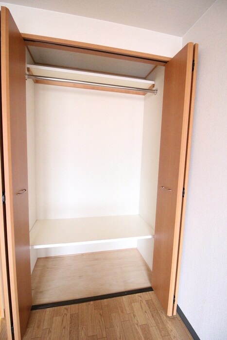 物件内観写真11　(収納)