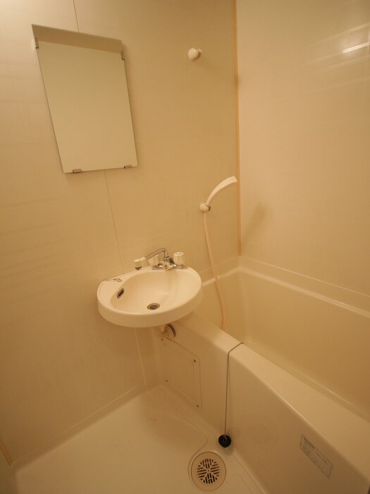 物件内観写真10　(バス／シャワールーム等)