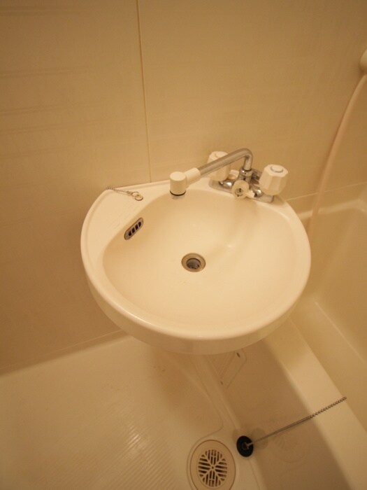 物件内観写真11　(洗面)
