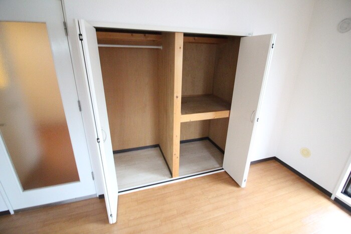 物件内観写真18　(収納)