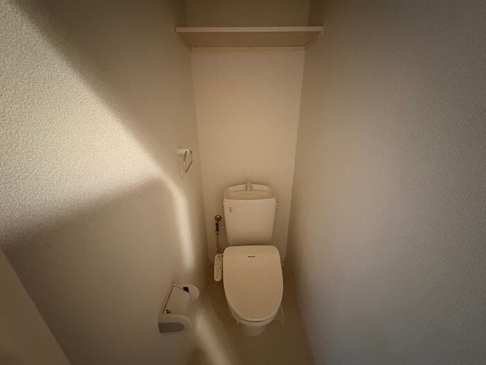 物件内観写真12　(トイレ)