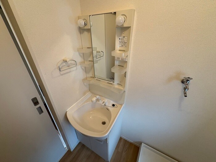 物件内観写真13　(洗面)